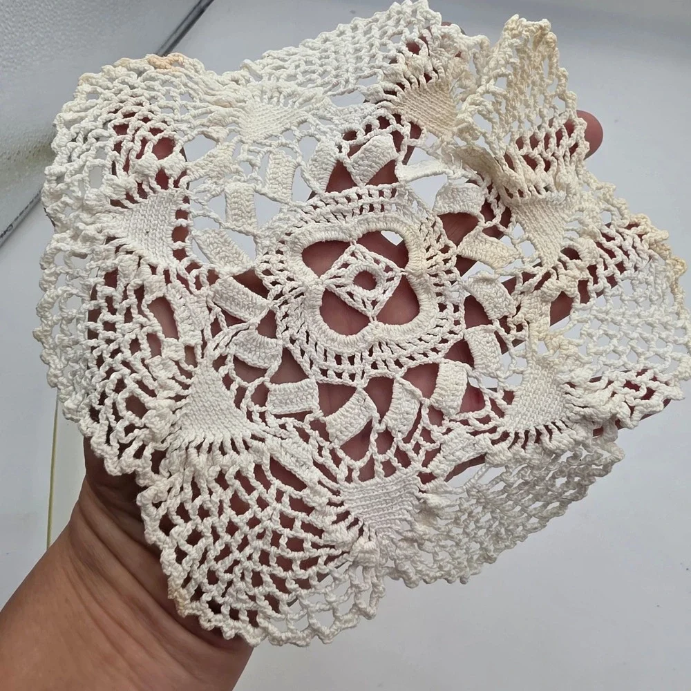 Vintage Hand Crochet Cotton Lace Doily Cream Floral Round 6.5 Cottagecore N4